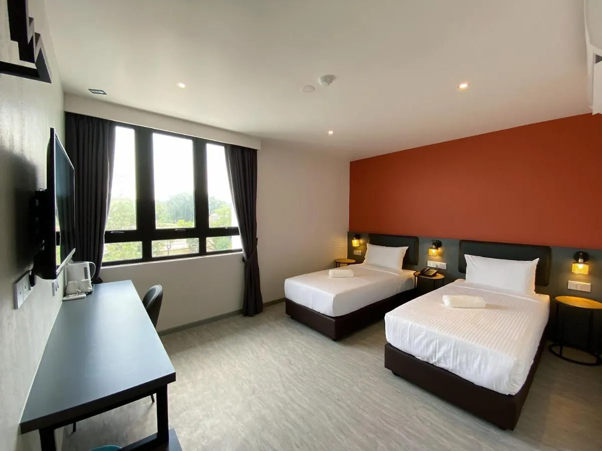 Woco Boutique Hotel Kinrara Puchong 3*,