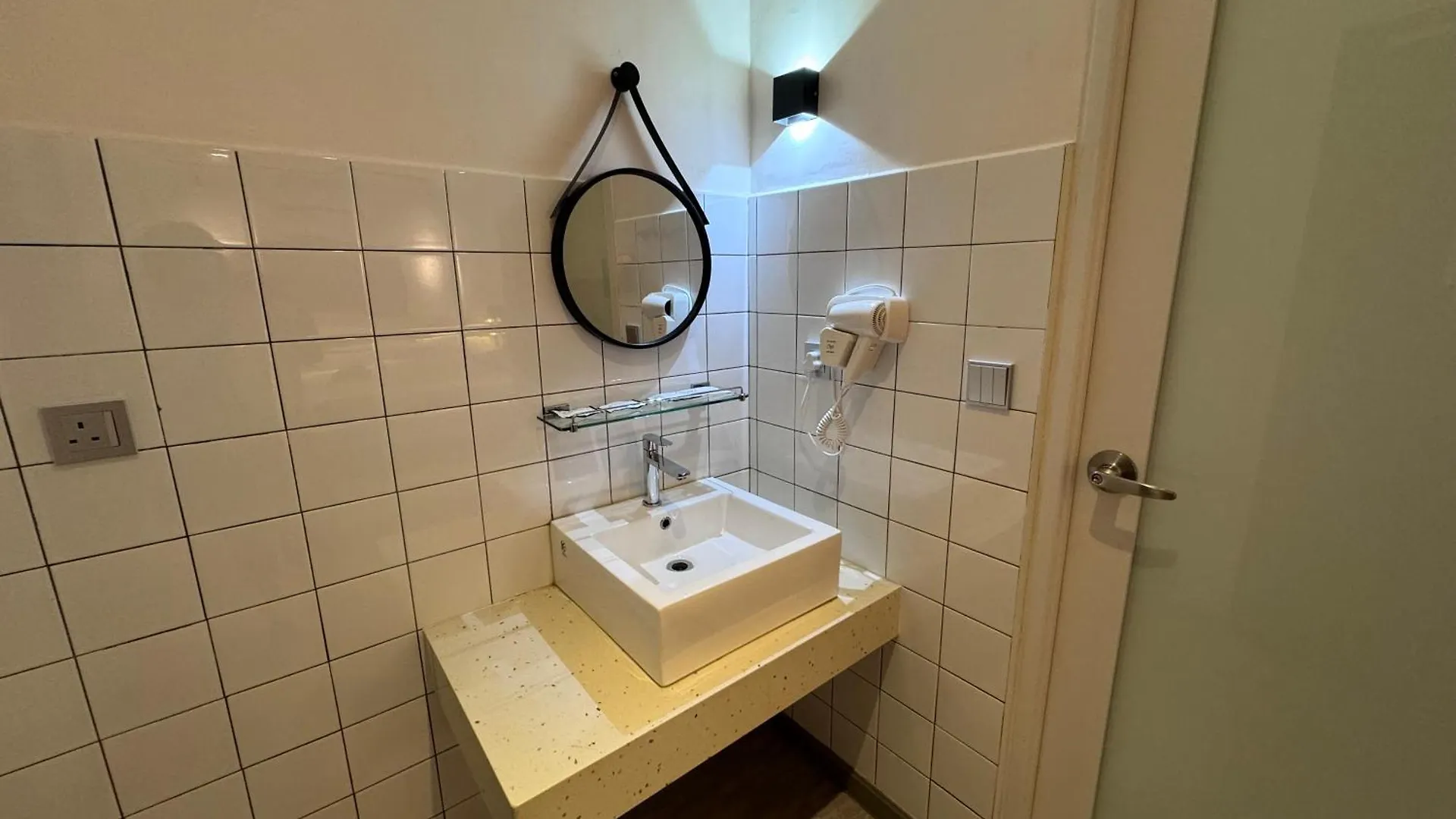Woco Boutique Hotel Kinrara Puchong